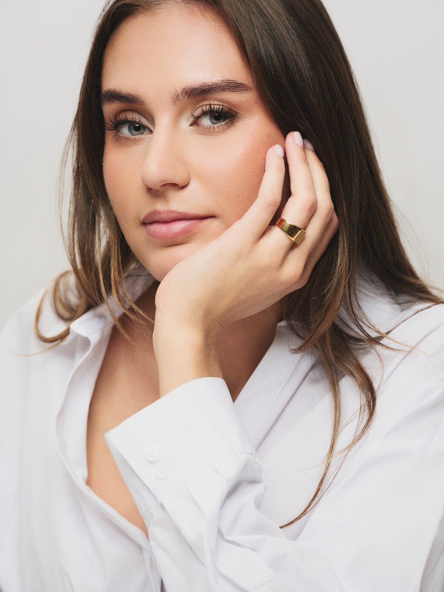 Signet ring