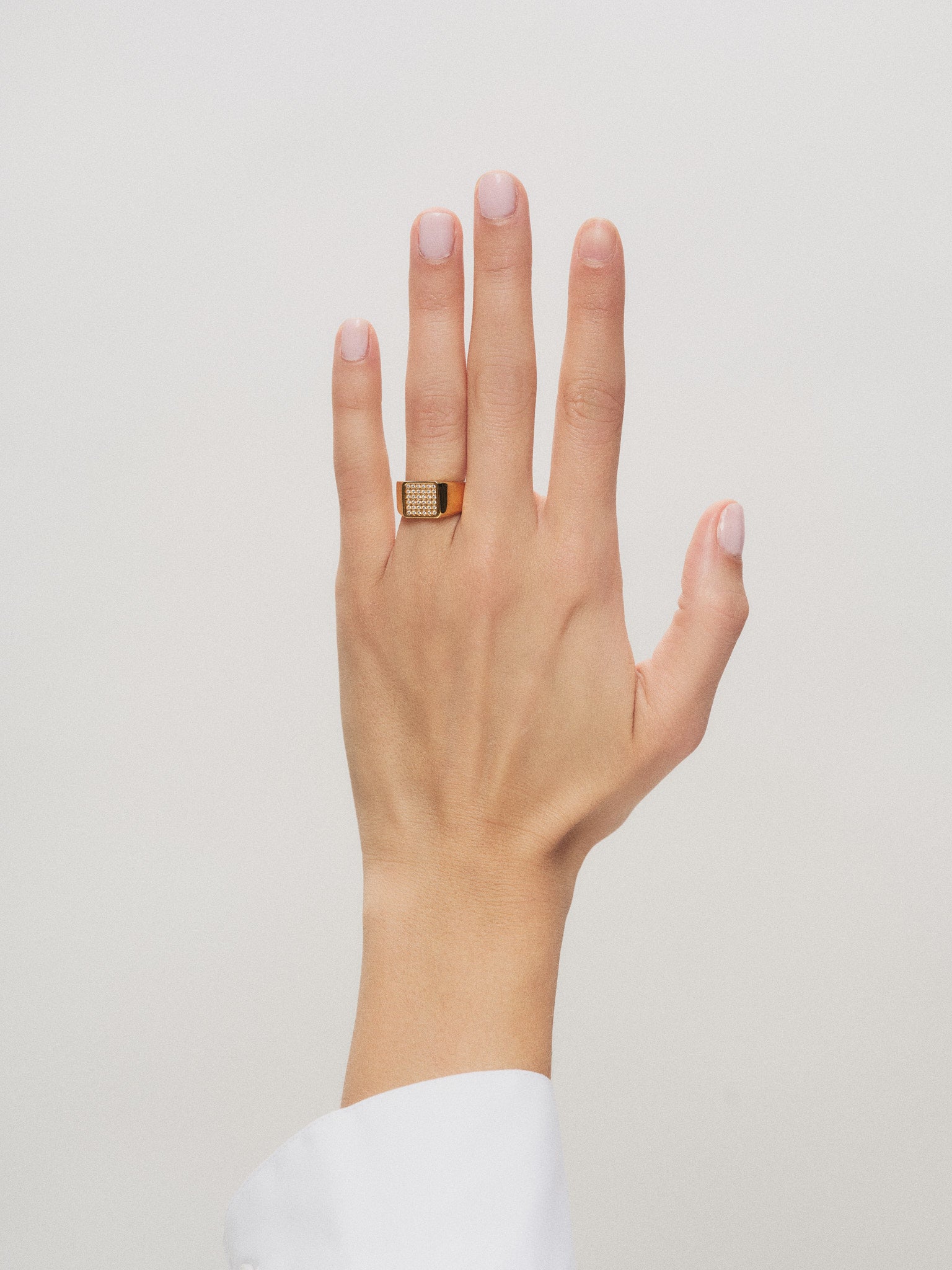 Signet ring