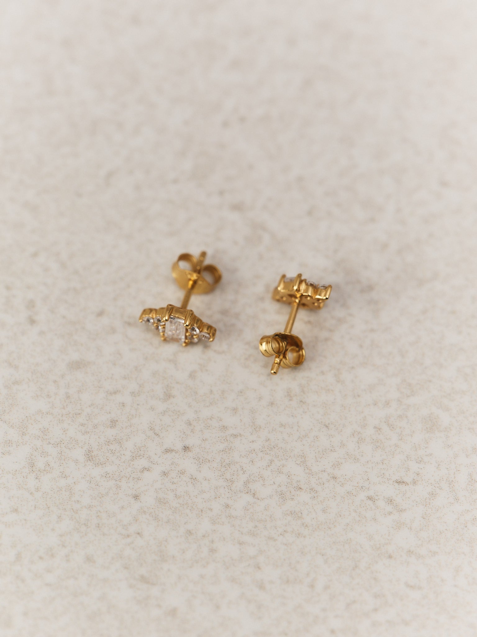 #material_gold plated