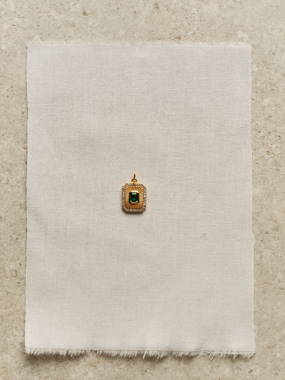 #material_gold plated