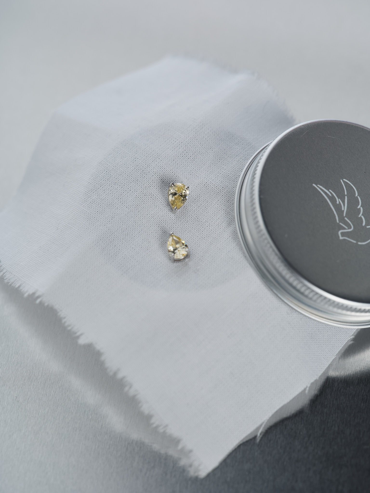 #material_silver