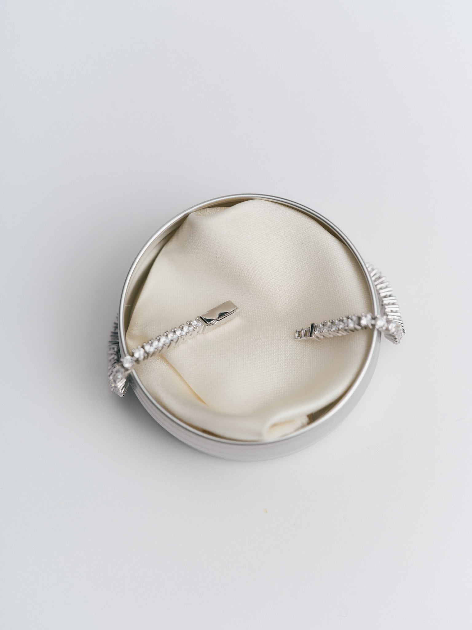 #material_silver