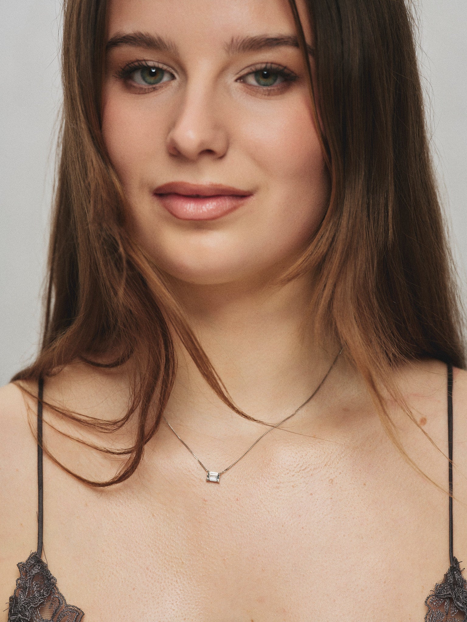 Tia necklace