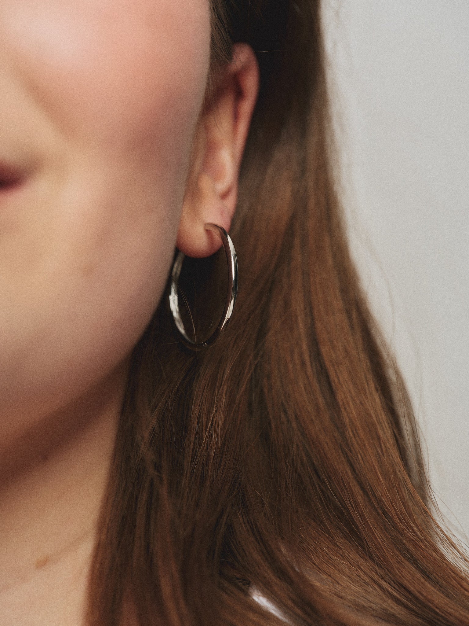 Classic hoops large