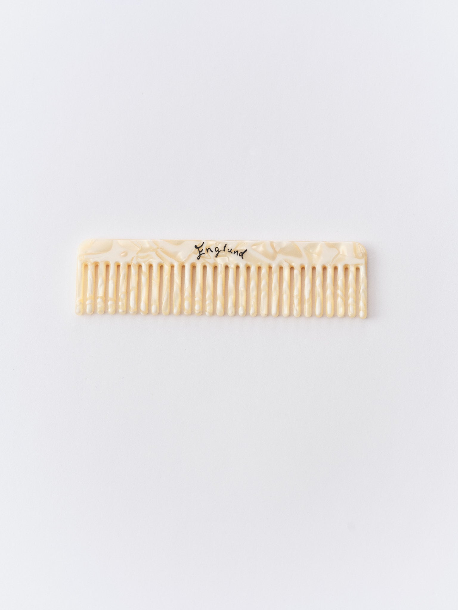 Small cream comb