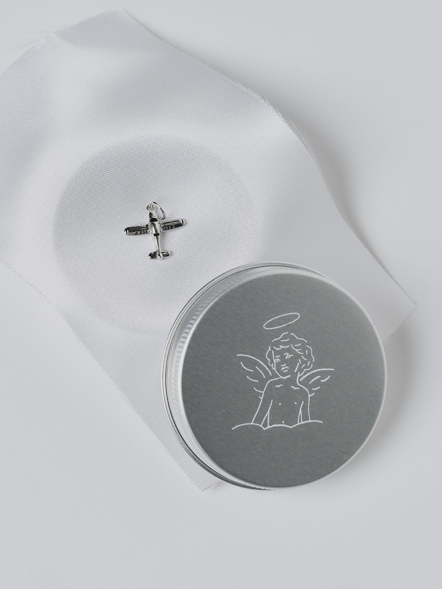 #material_silver