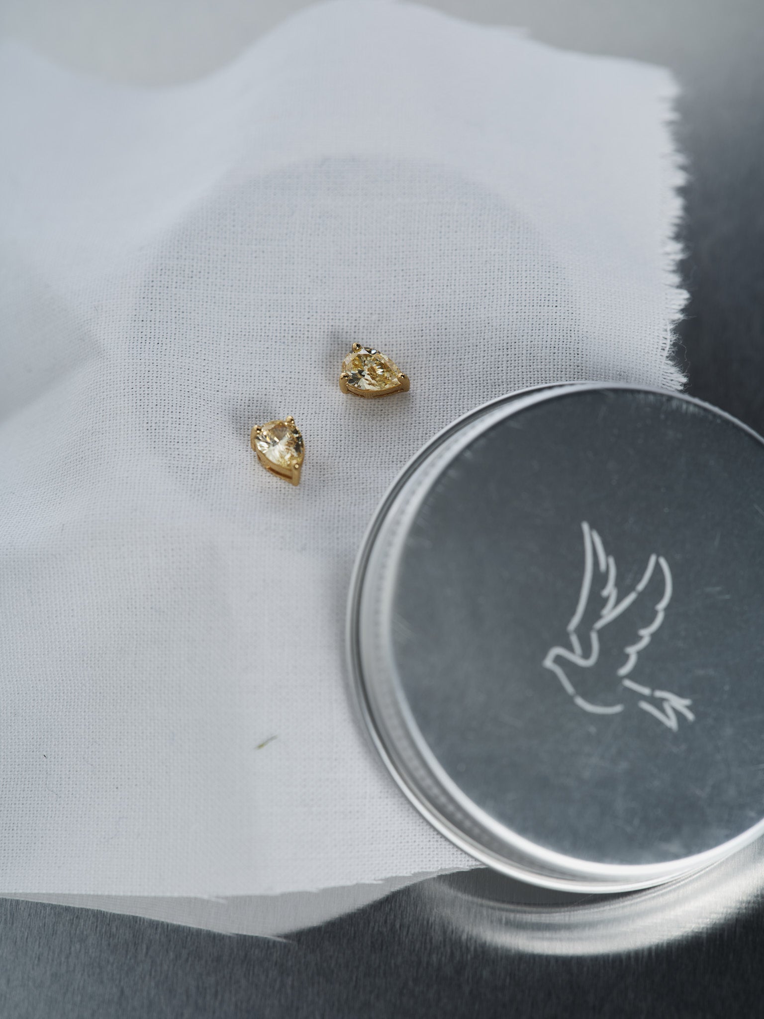 #material_gold plated