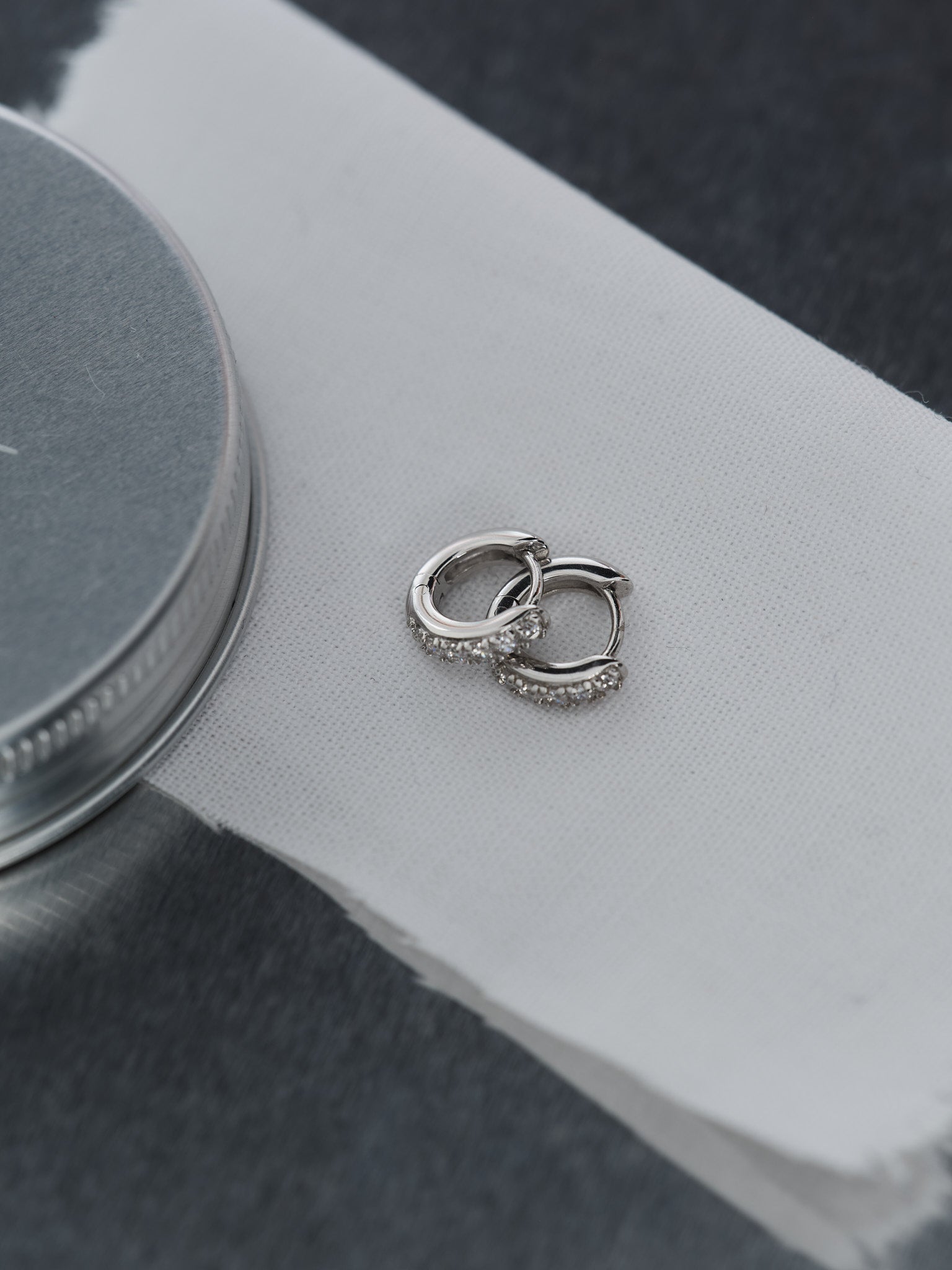 #material_silver