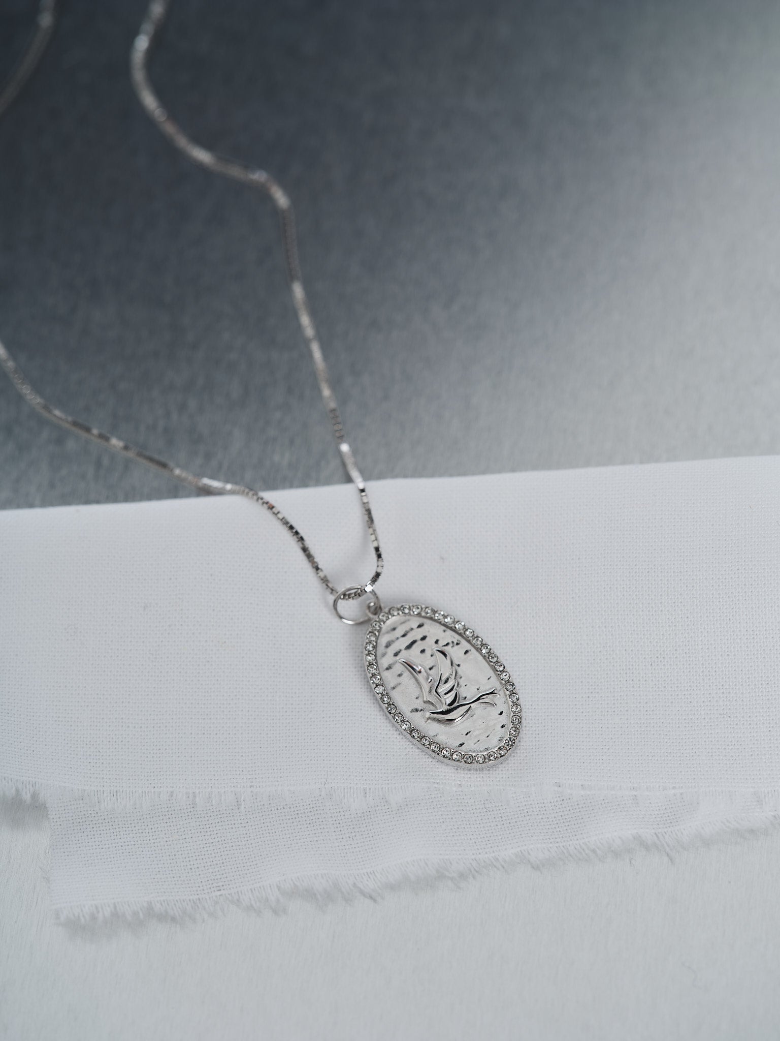 #material_silver