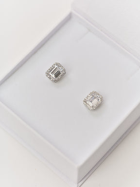 Diana studs