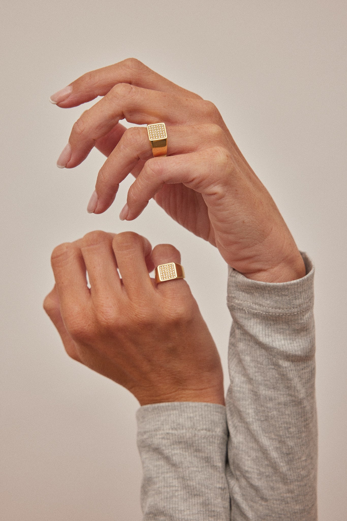 Signet ring