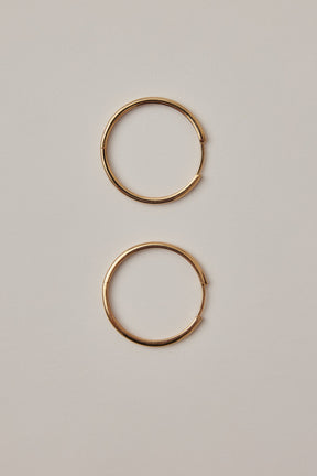 Classic hoops large